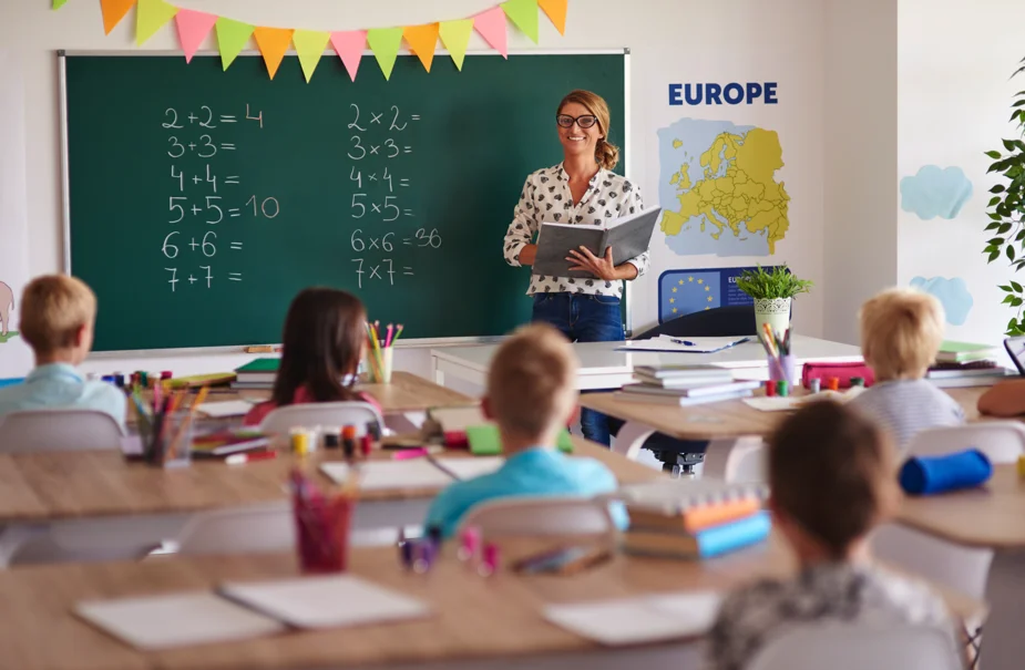 Funciones y habilidades del auxiliar en educación infantil